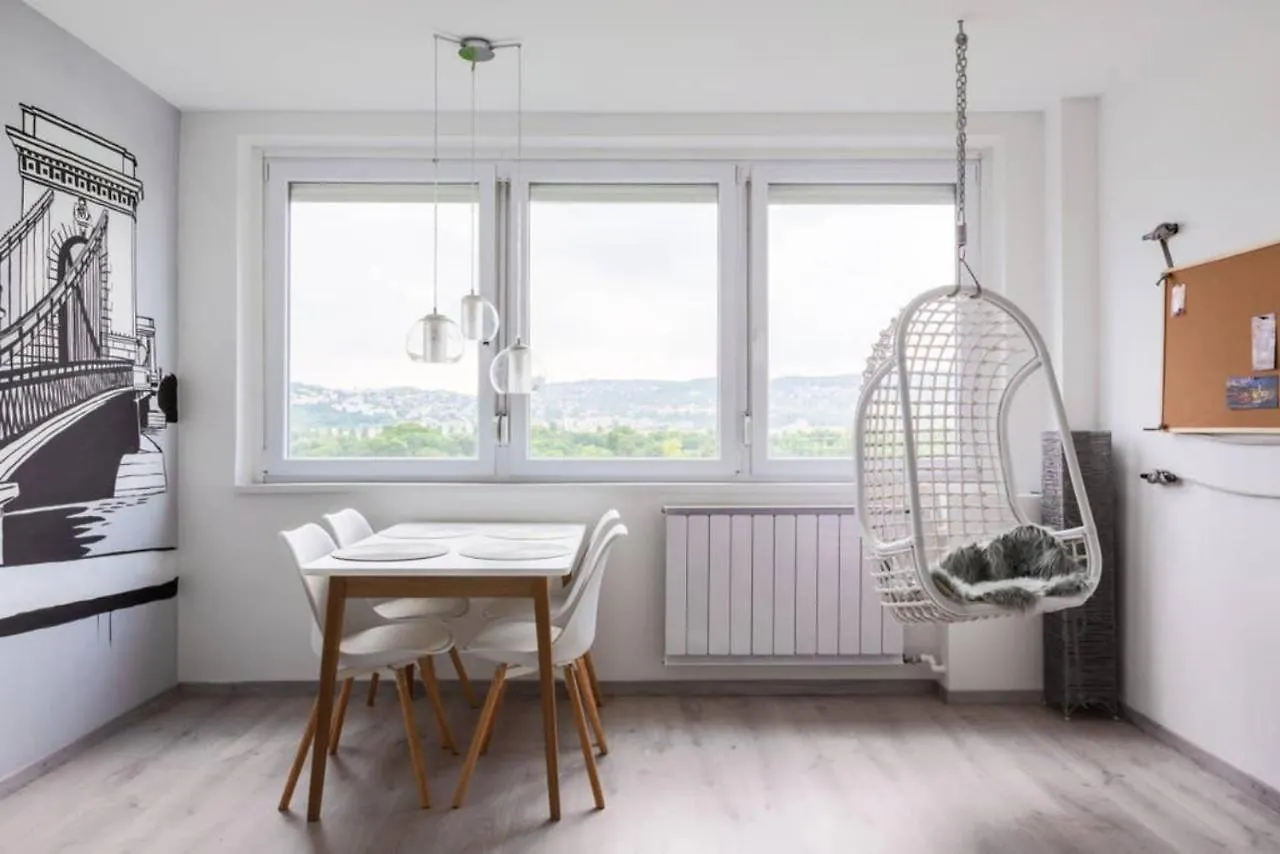 Apartament Sunny Hotel Home With An Unbeatable Balcony View Budapeszt Węgry